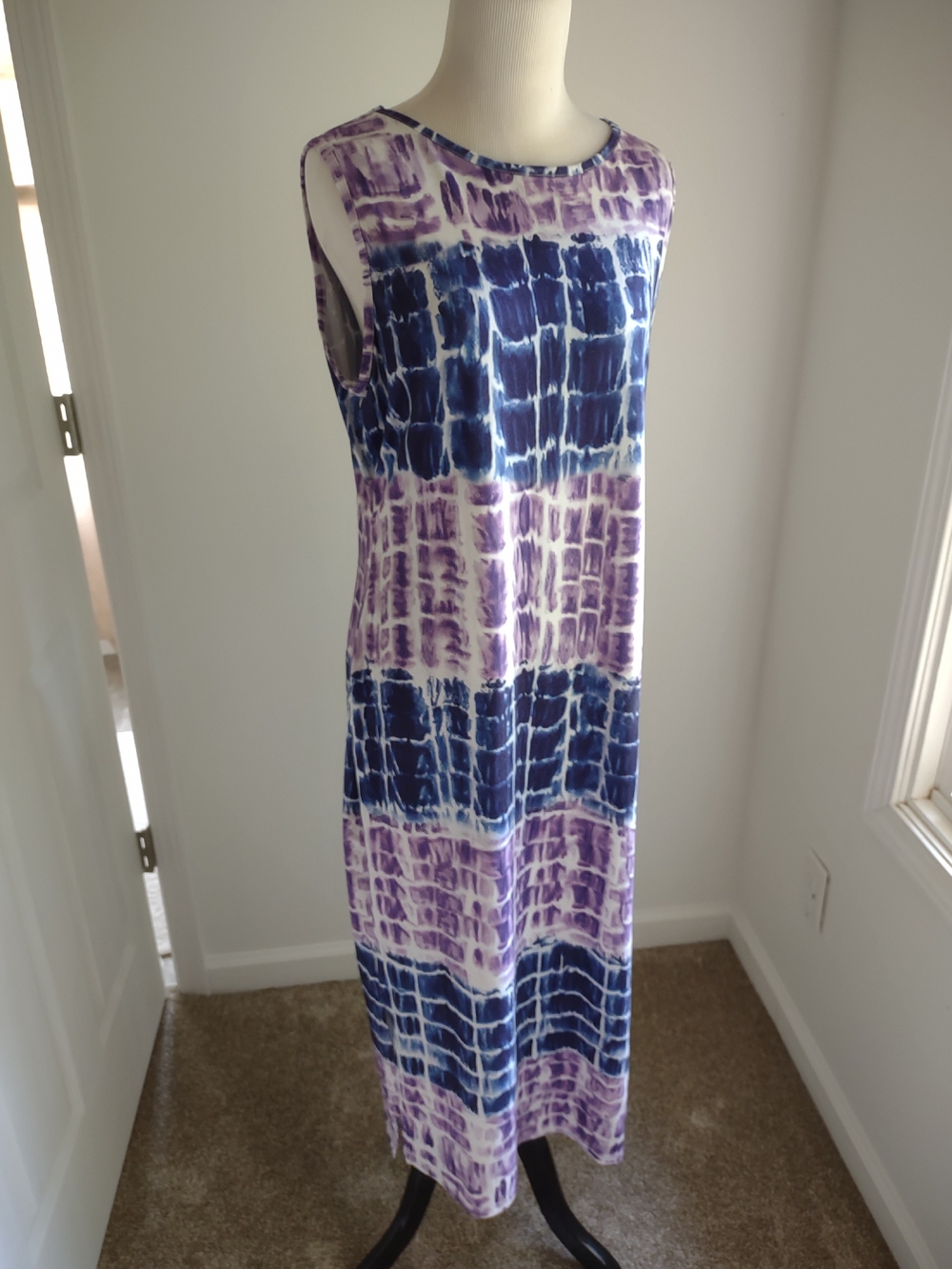 Sleeveless Tie-Dye Maxi Dress in Blue & Purple